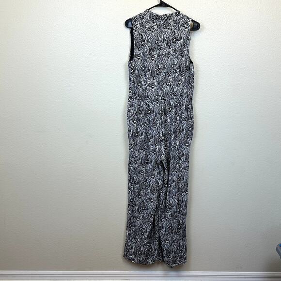 TALBOTS Black & White Floral Print Sleeveless V-Neck JUMPSUIT Sz  10 - Picture 6 of 9